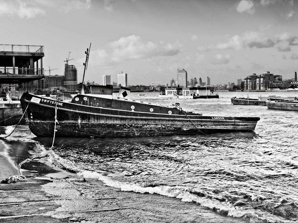 Wood Wharf, Greenwich - click to enlarge