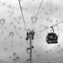 Cable car in rain, North Greenwich - click to enlarge