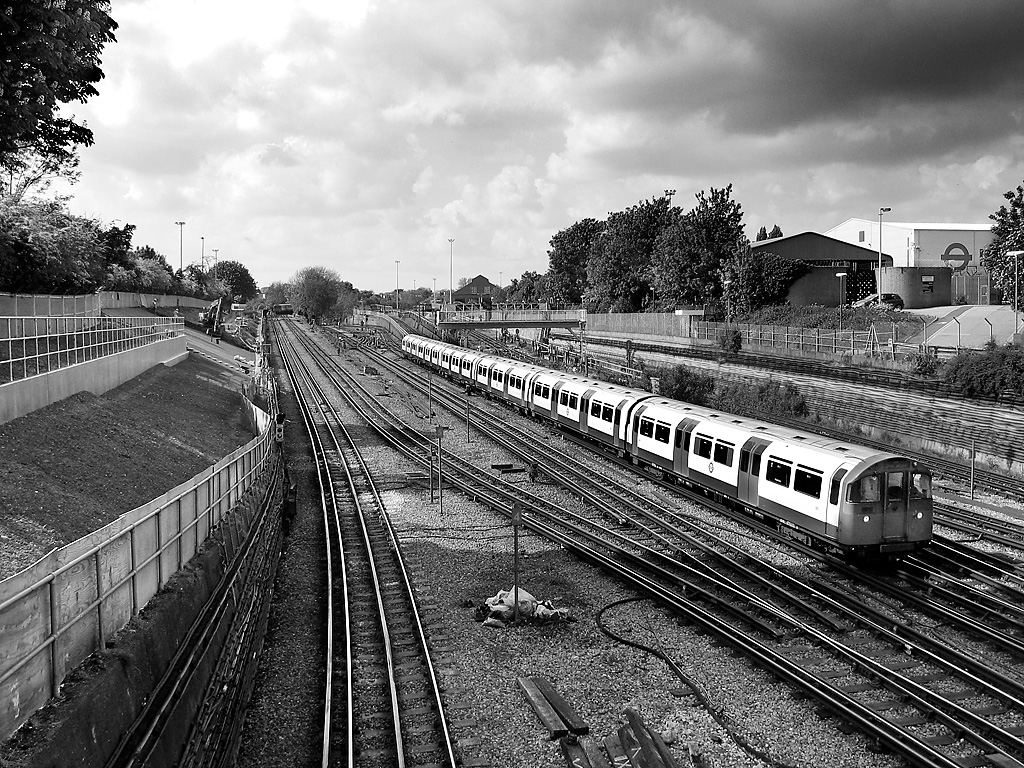 Piccadilly Line train, Acton Town